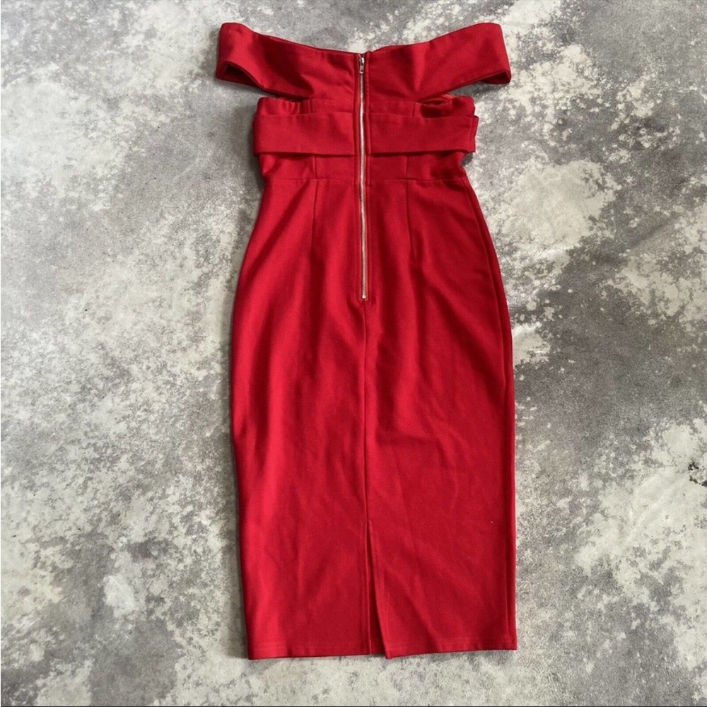 Saints + Secrets Red Off The Shoulder Cocktail Evening Dress Women Size Medium - Picture 2 of 8
